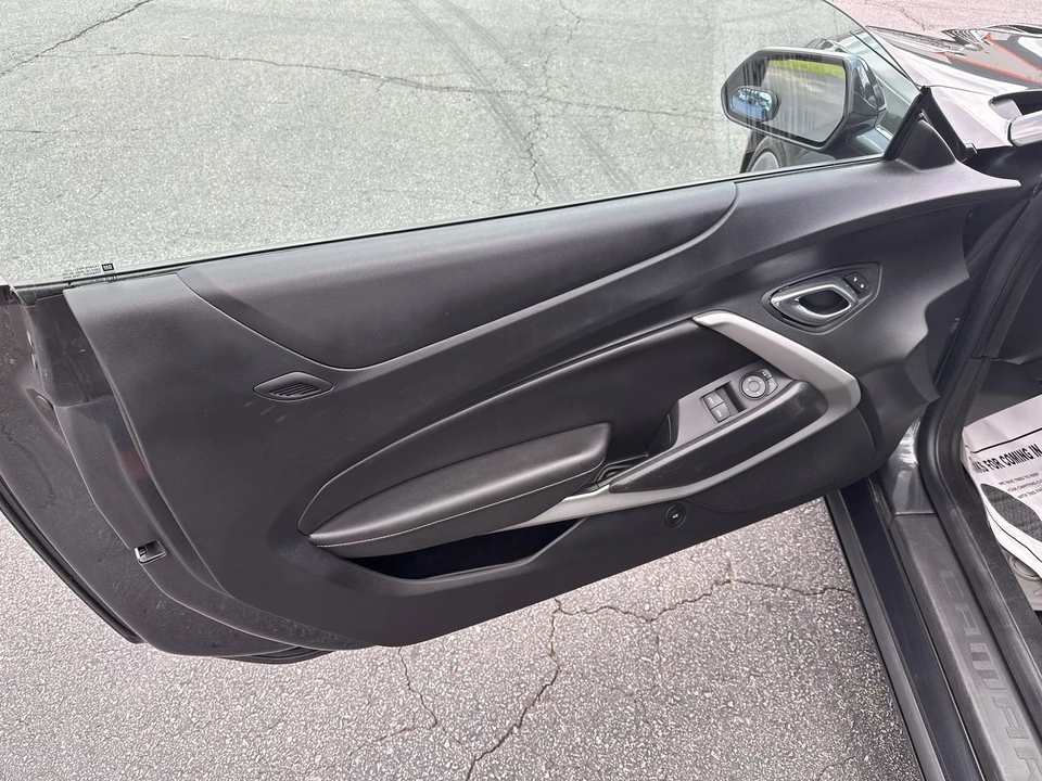2017 Chevrolet Camaro SS 6th Gen - Image 9 of 12