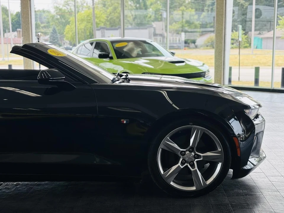 2017 Chevrolet Camaro SS 6th Gen - Image 5 of 31
