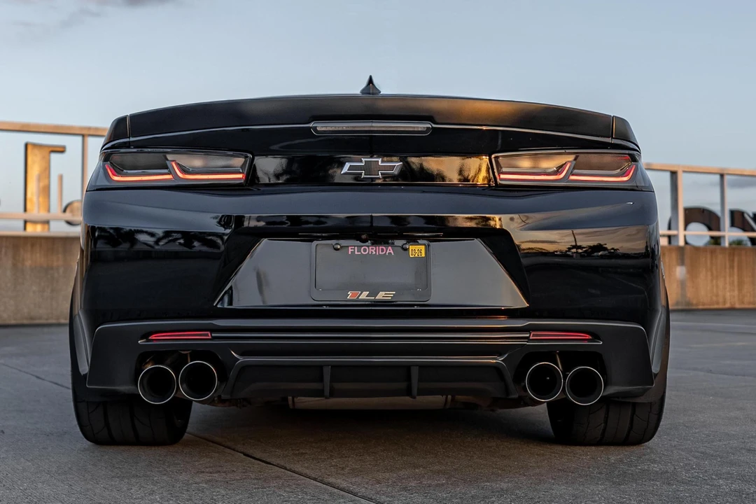 2017 Chevrolet Camaro SS 6th Gen - Image 5 of 31