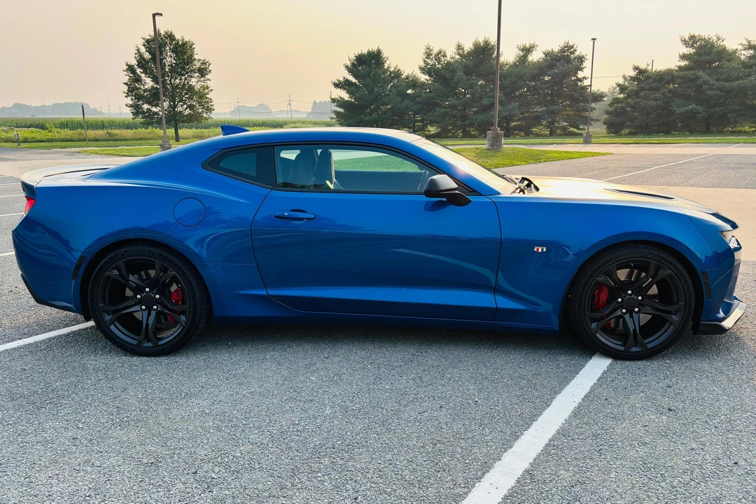 2017 Chevrolet Camaro SS 6th Gen - Image 3 of 31