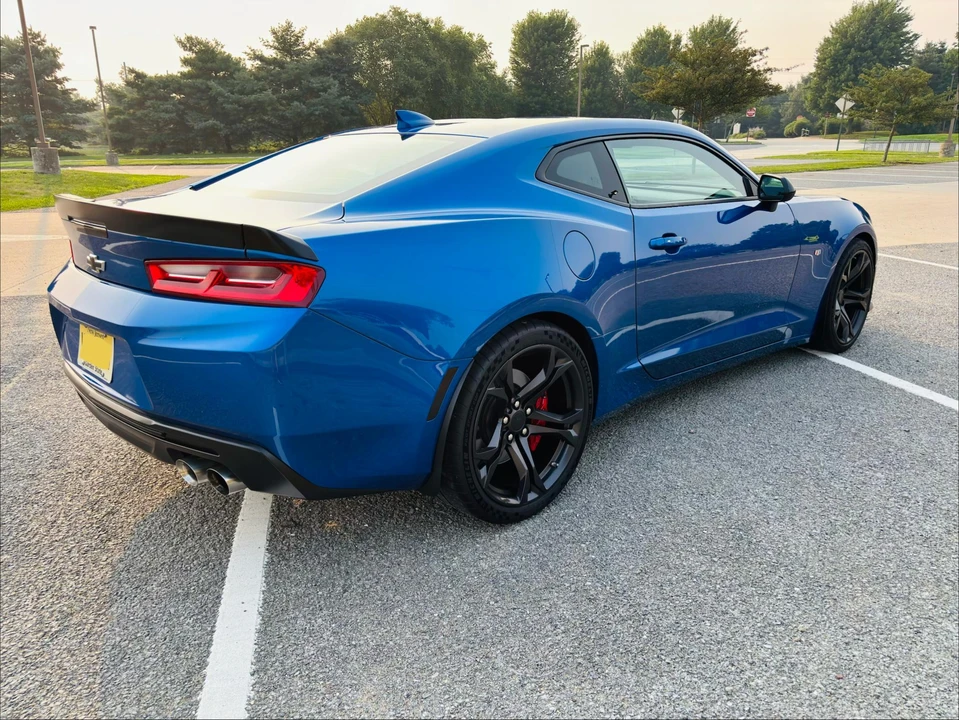 2017 Chevrolet Camaro SS 6th Gen - Image 11 of 31