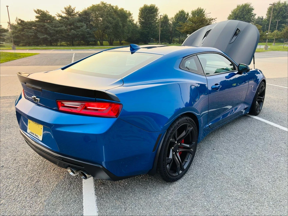 2017 Chevrolet Camaro SS 6th Gen - Image 10 of 31