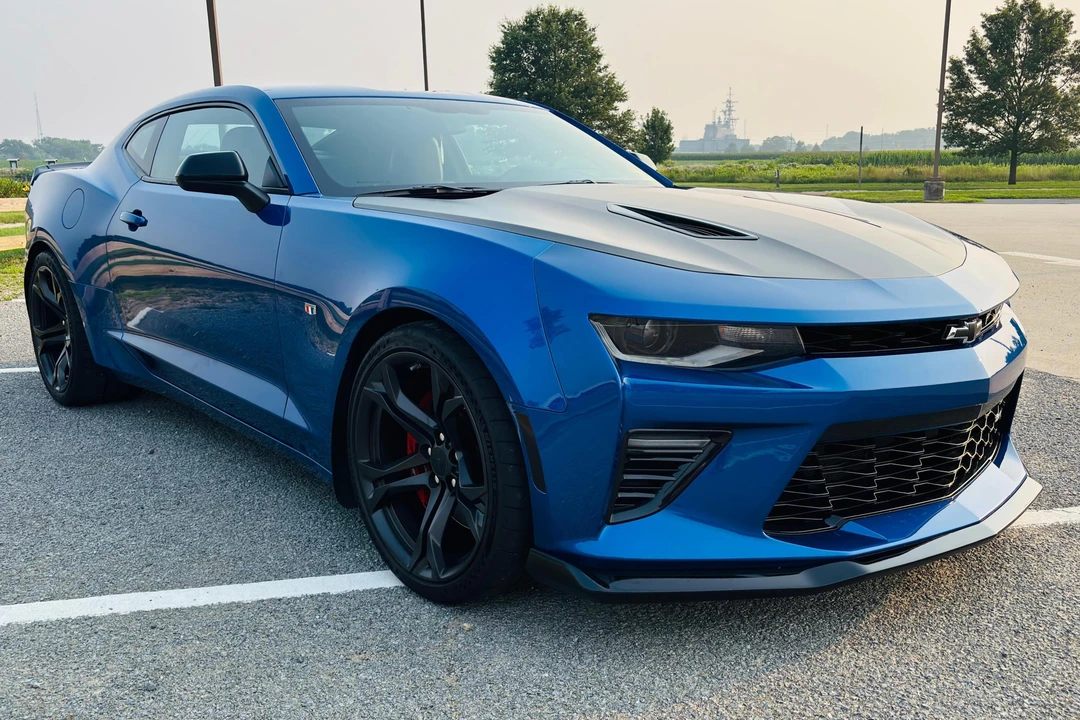 2017 Chevrolet Camaro SS 6th Gen - Image 2 of 31