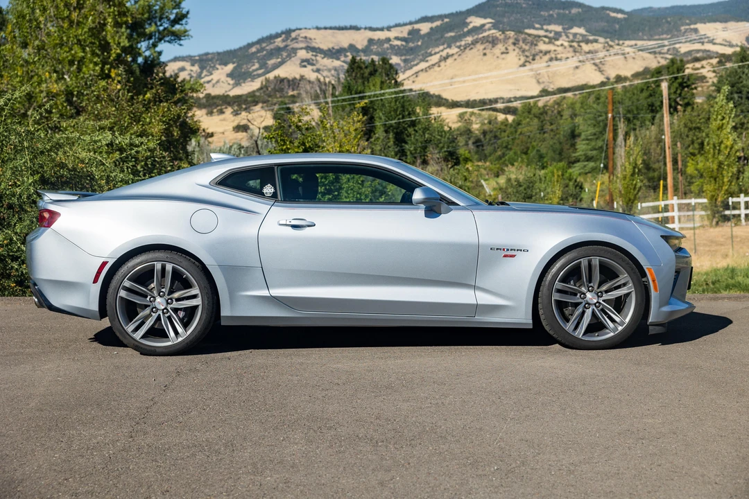 2017 Chevrolet Camaro SS 6th Gen - Image 11 of 31