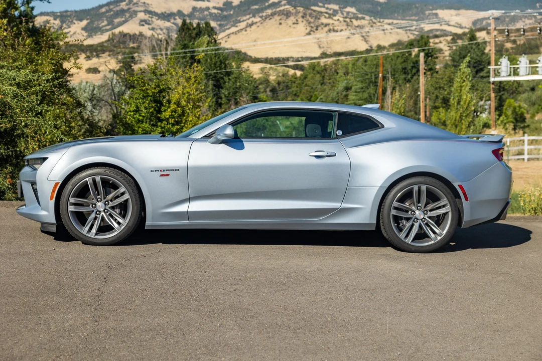 2017 Chevrolet Camaro SS 6th Gen - Image 3 of 31