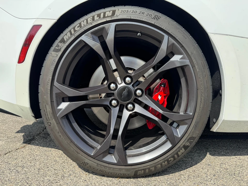 2017 Chevrolet Camaro SS 6th Gen - Image 27 of 31