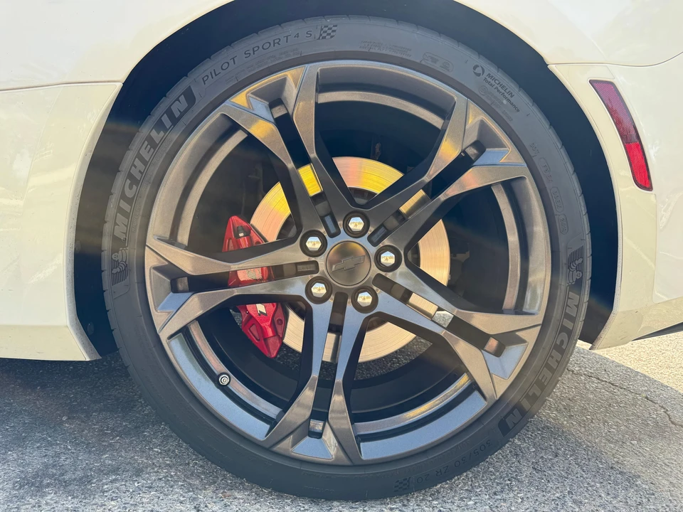 2017 Chevrolet Camaro SS 6th Gen - Image 26 of 31