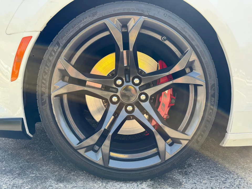 2017 Chevrolet Camaro SS 6th Gen - Image 25 of 31