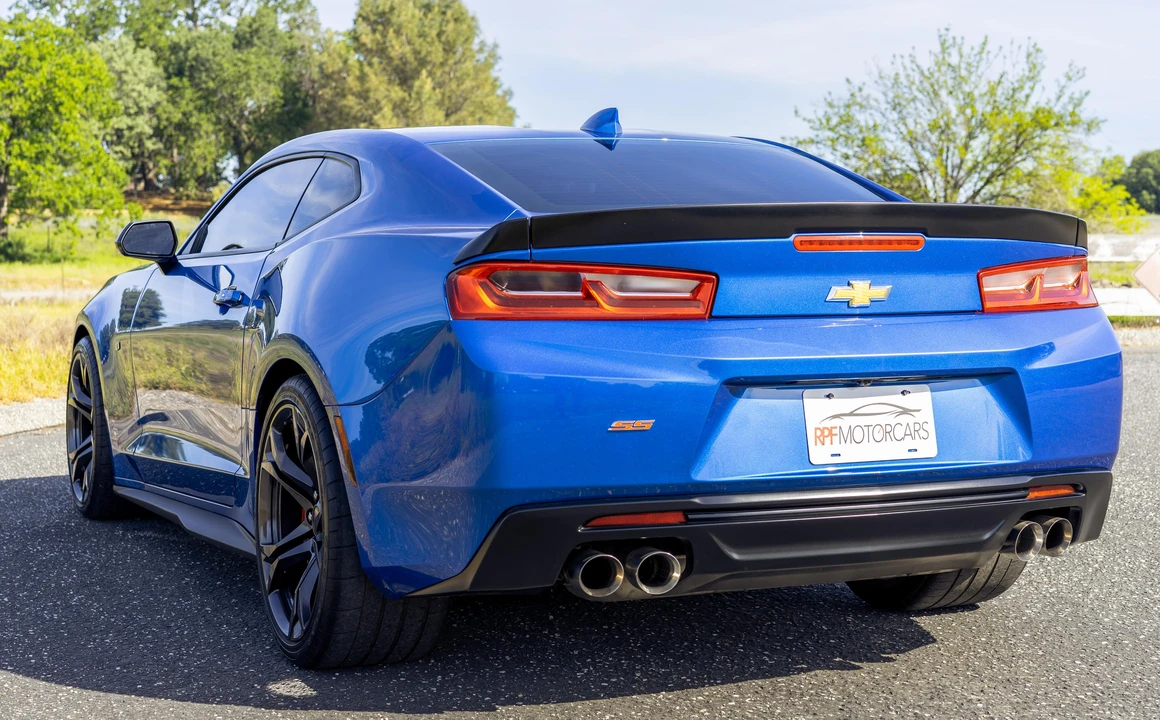 2017 Chevrolet Camaro SS 6th Gen - Image 11 of 31