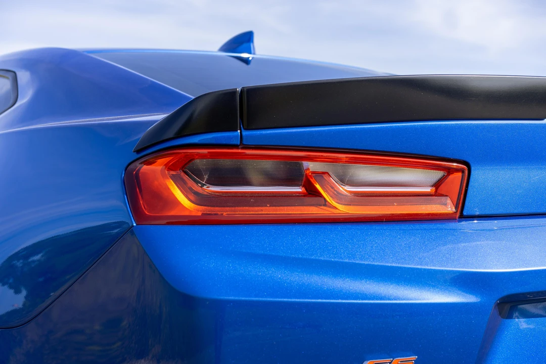 2017 Chevrolet Camaro SS 6th Gen - Image 24 of 31