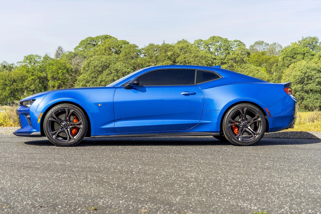 2017 Chevrolet Camaro SS 6th Gen - Image 10 of 31