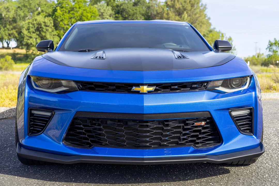 2017 Chevrolet Camaro SS 6th Gen - Image 2 of 31