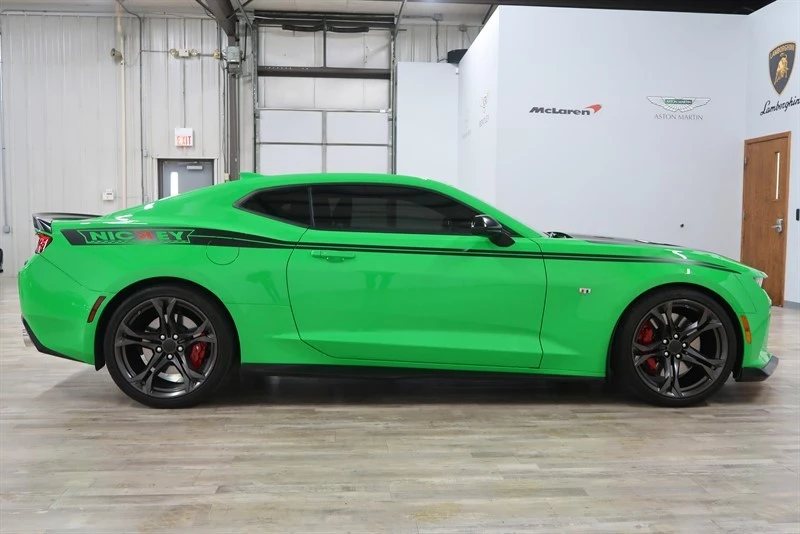 2017 Chevrolet Camaro SS 6th Gen - Image 9 of 31