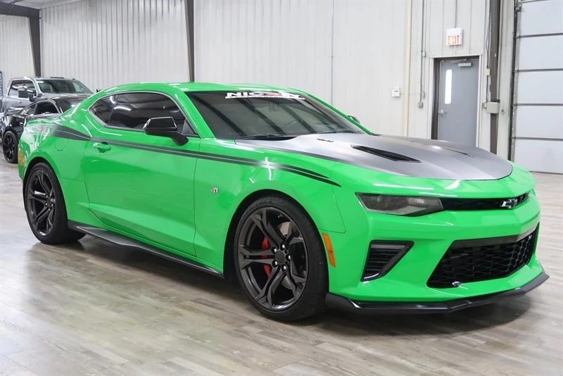 2017 Chevrolet Camaro SS 6th Gen - Image 8 of 31
