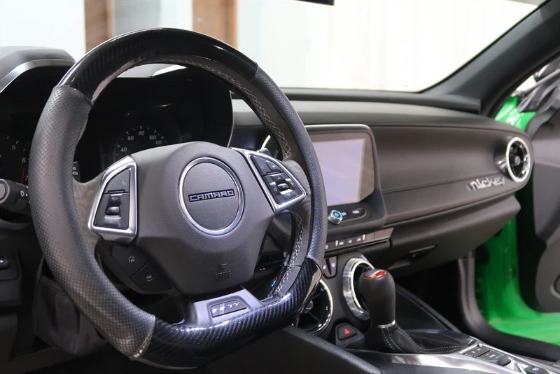 2017 Chevrolet Camaro SS 6th Gen - Image 28 of 31