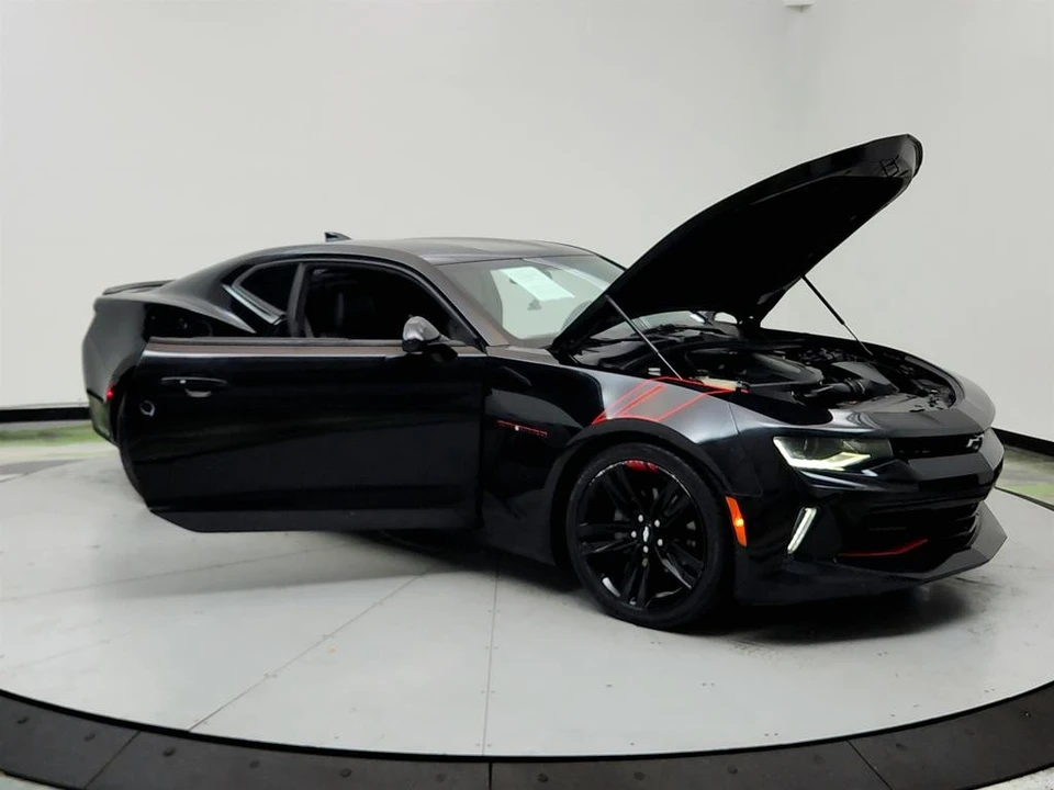 2017 Chevrolet Camaro 6th Gen - Image 10 of 12