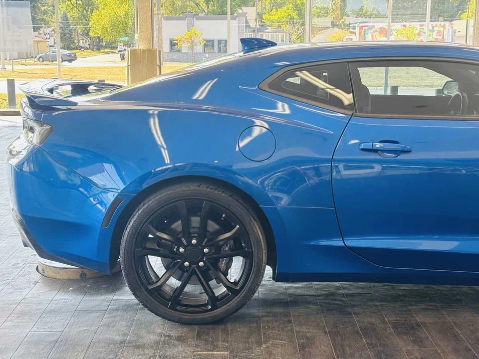 2017 Chevrolet Camaro SS 6th Gen - Image 6 of 31