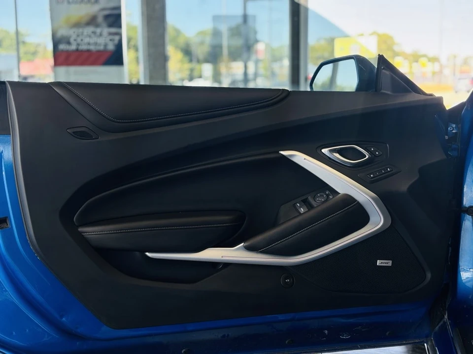 2017 Chevrolet Camaro SS 6th Gen - Image 30 of 31