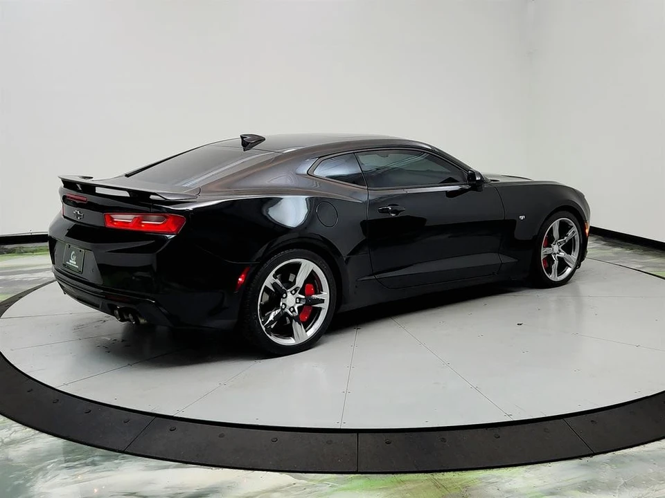 2017 Chevrolet Camaro SS 6th Gen - Image 5 of 12