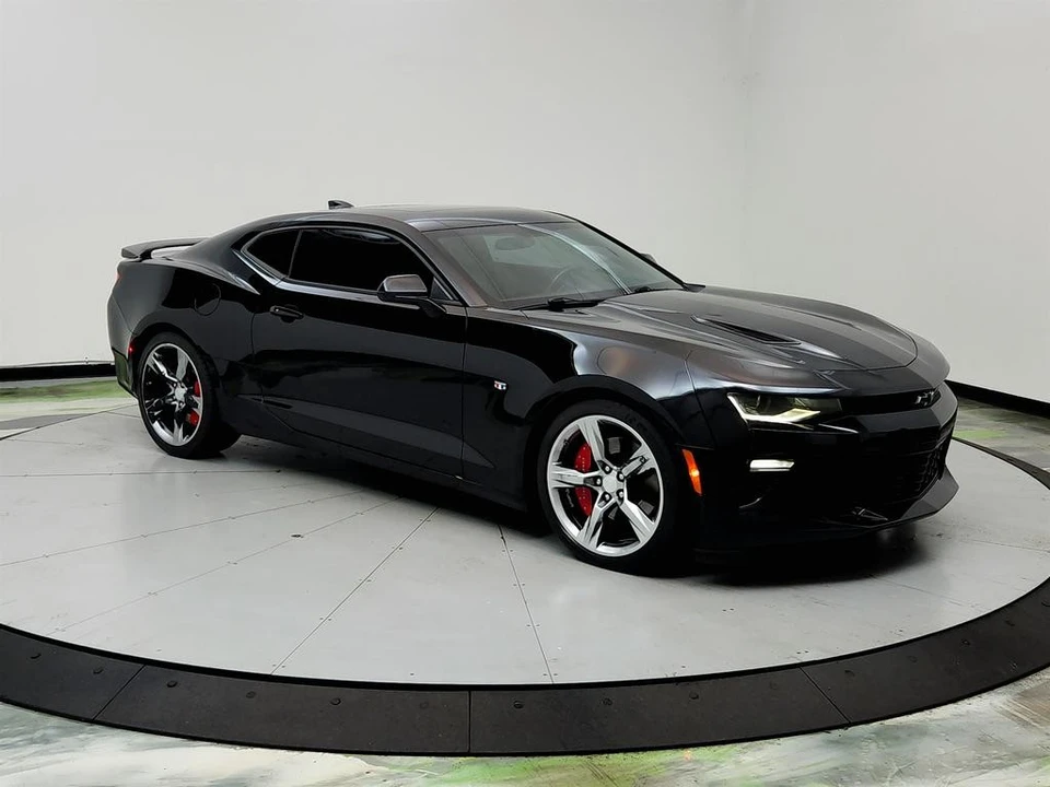 2017 Chevrolet Camaro SS 6th Gen - Image 3 of 12
