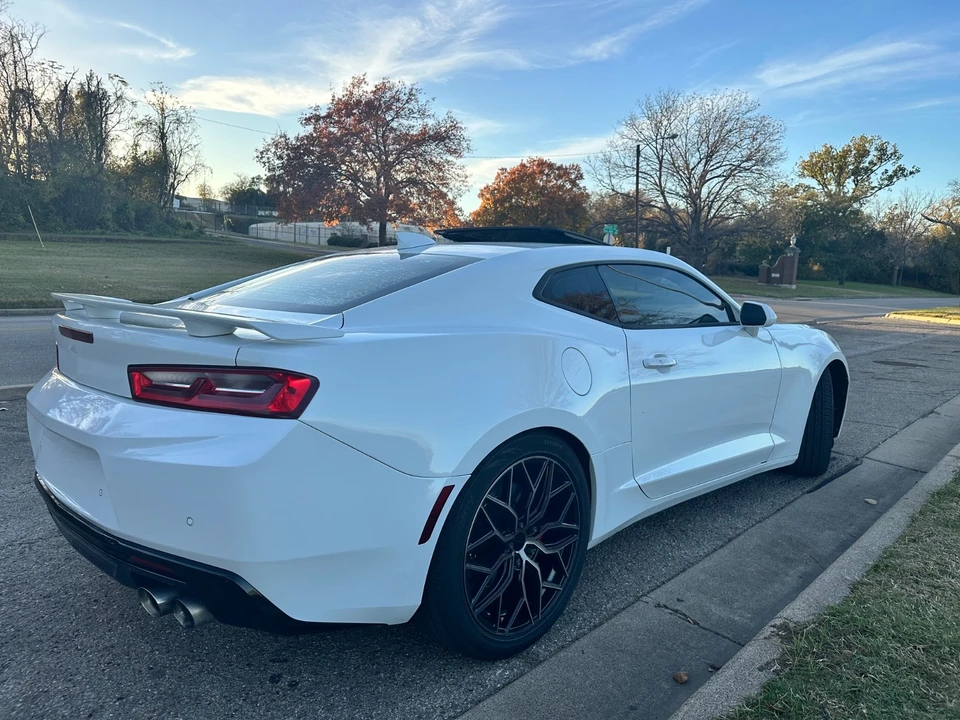 2017 Chevrolet Camaro SS 6th Gen - Image 3 of 3