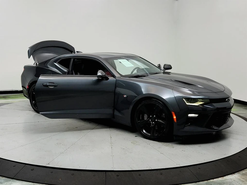 2017 Chevrolet Camaro SS 6th Gen - Image 10 of 21