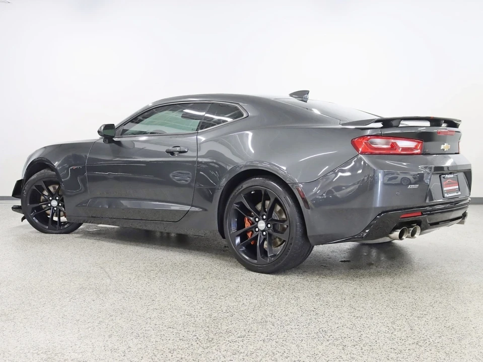 2017 Chevrolet Camaro SS 6th Gen - Image 9 of 21
