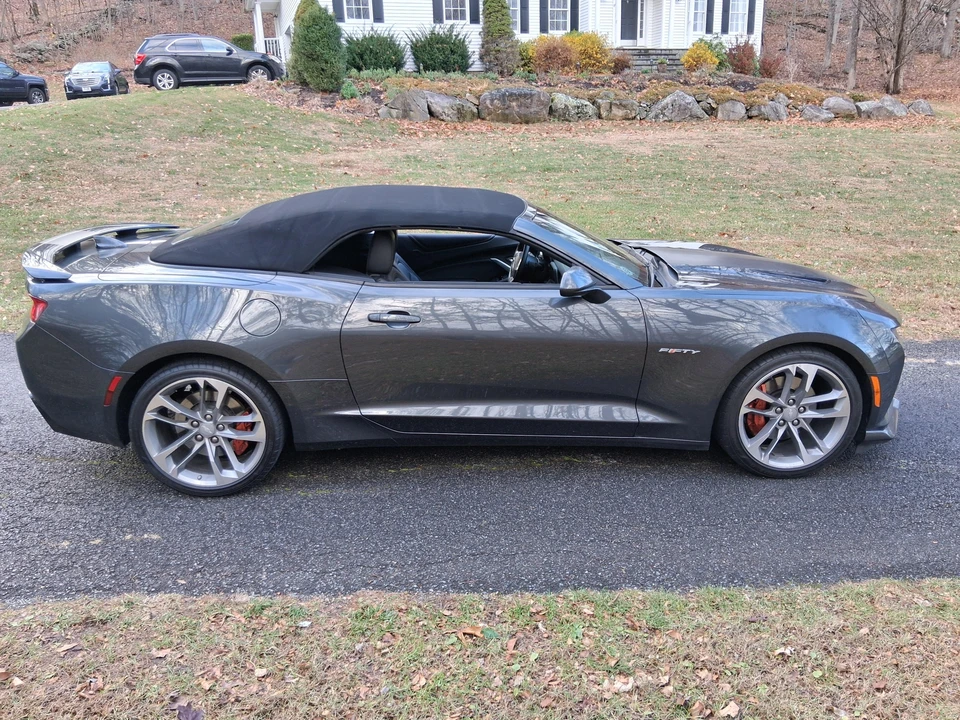 2017 Chevrolet Camaro SS 6th Gen - Image 15 of 31
