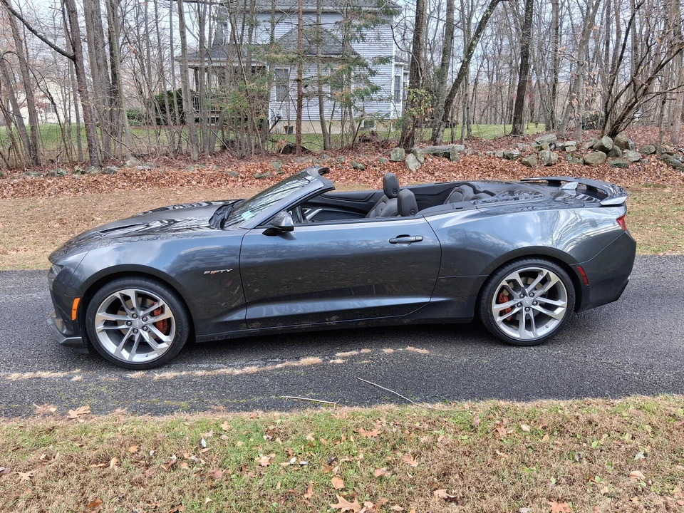 2017 Chevrolet Camaro SS 6th Gen - Image 7 of 31