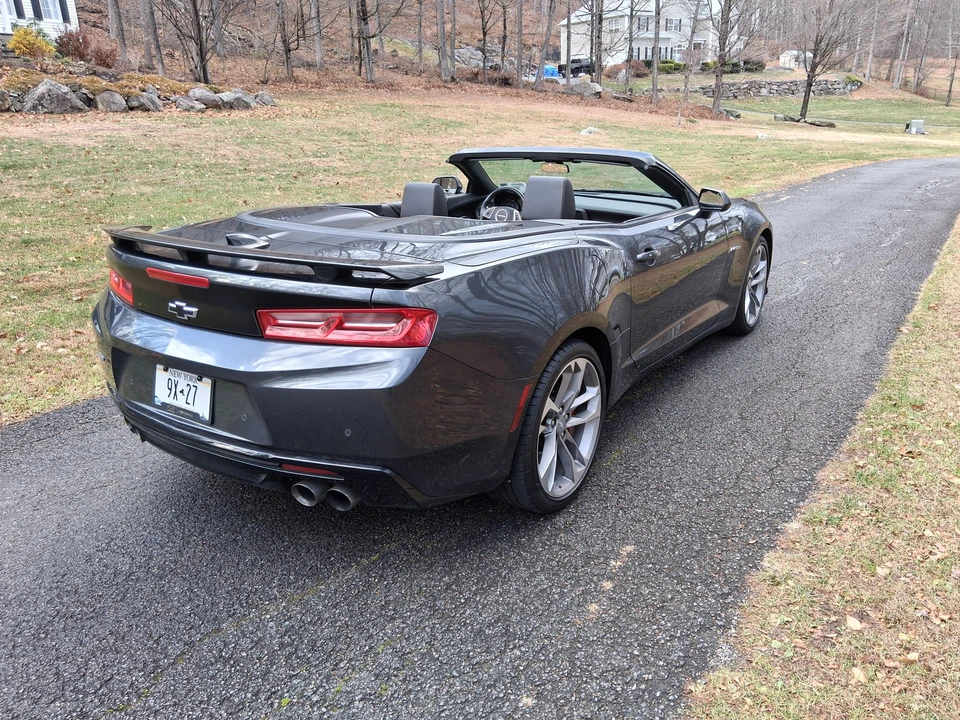 2017 Chevrolet Camaro SS 6th Gen - Image 8 of 31