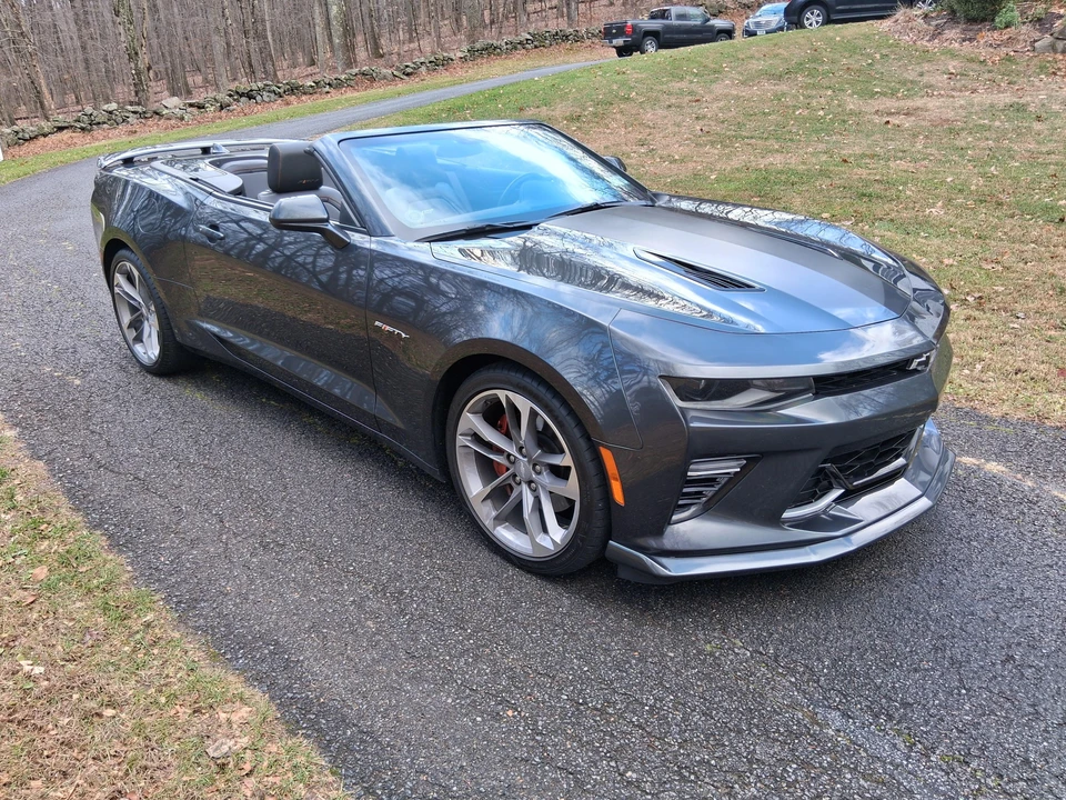 2017 Chevrolet Camaro SS 6th Gen - Image 9 of 31