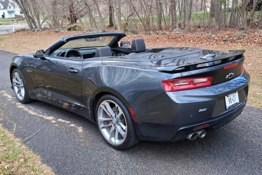 2017 Chevrolet Camaro SS 6th Gen - Image 4 of 31