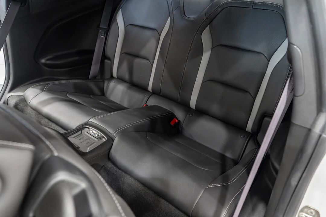 2017 Chevrolet Camaro SS 6th Gen - Image 28 of 31