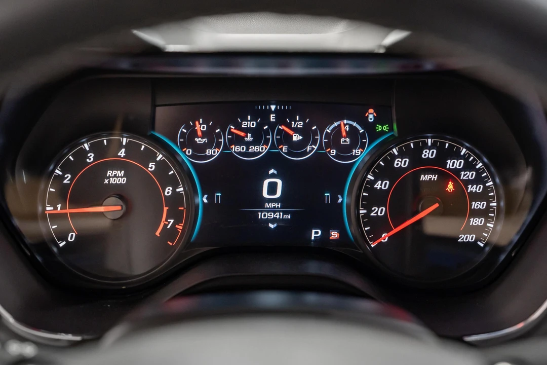 2017 Chevrolet Camaro SS 6th Gen - Image 29 of 31