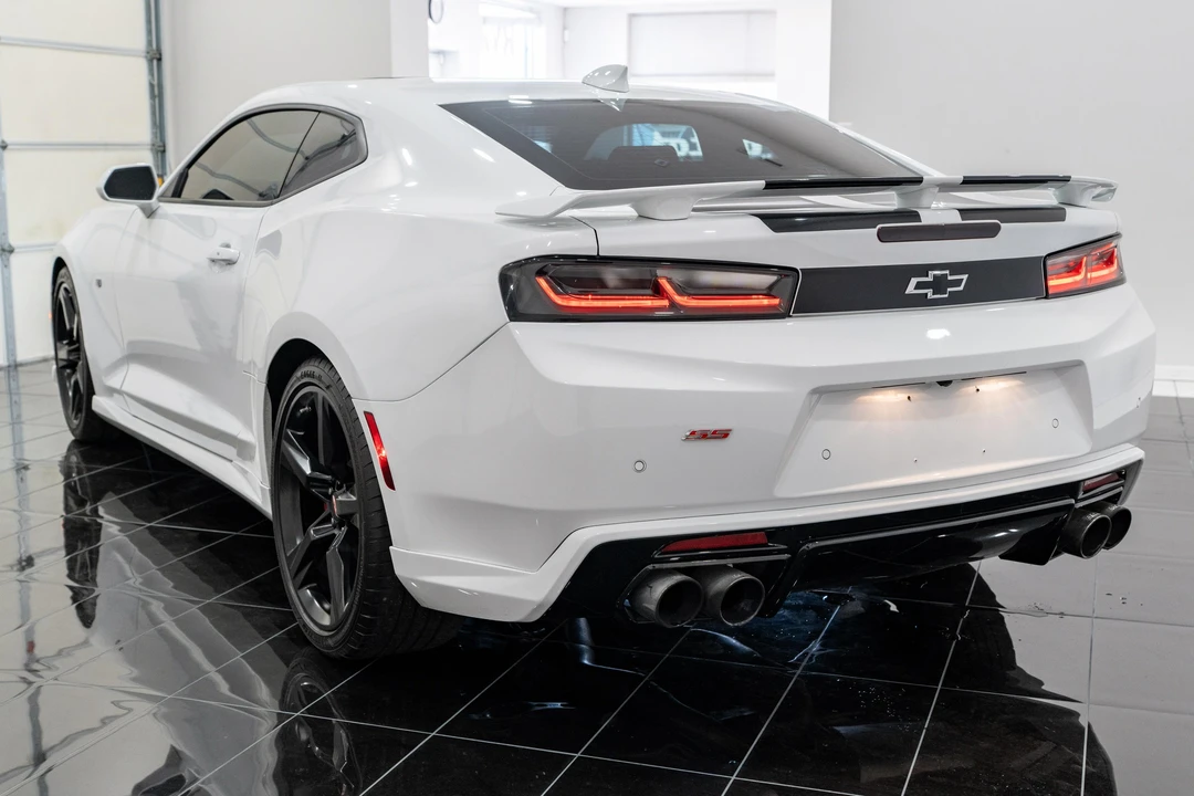 2017 Chevrolet Camaro SS 6th Gen - Image 9 of 31
