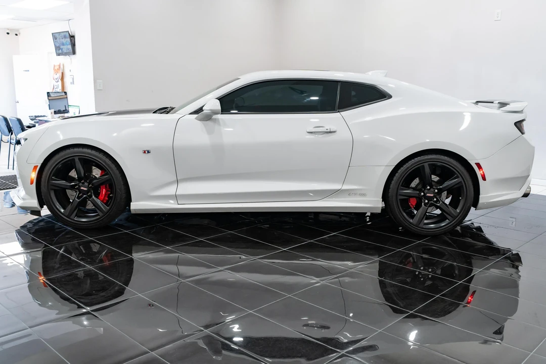 2017 Chevrolet Camaro SS 6th Gen - Image 3 of 31