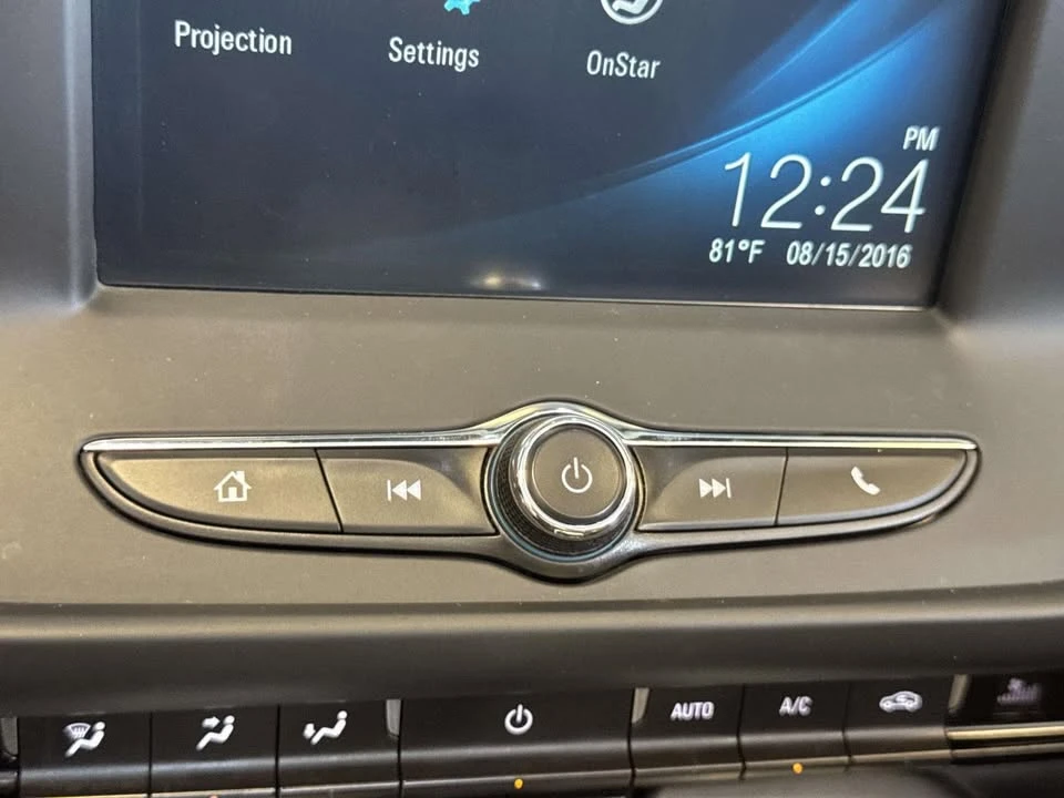 2017 Chevrolet Camaro 6th Gen - Image 15 of 17