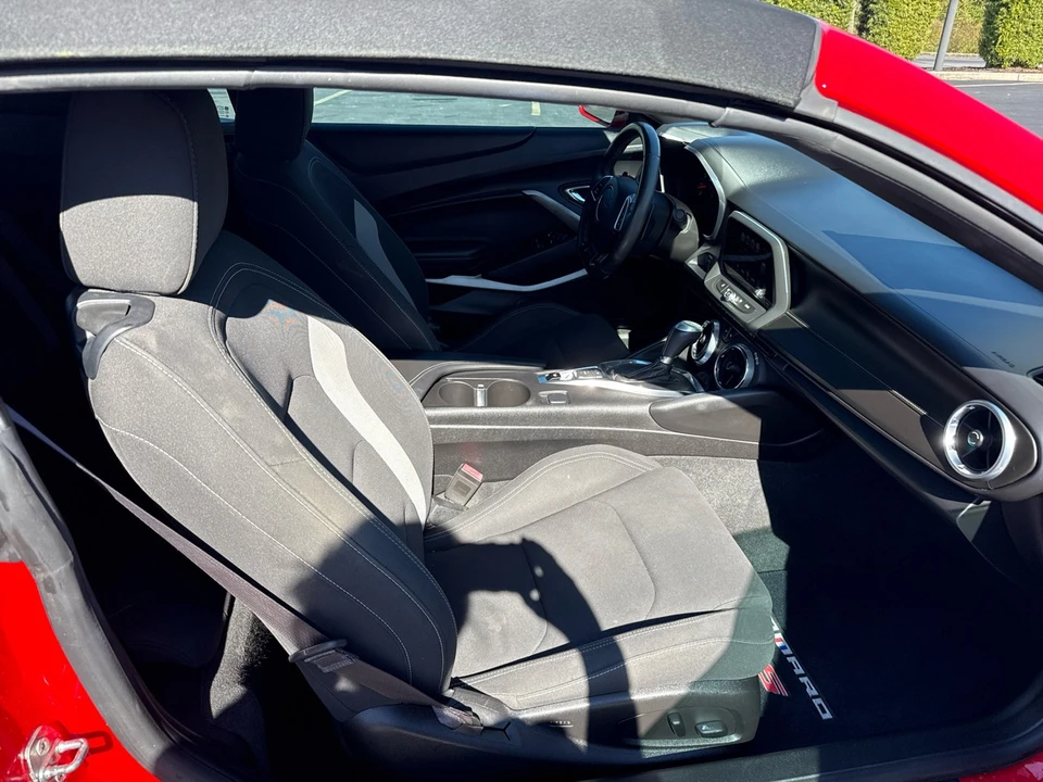 2017 Chevrolet Camaro SS 6th Gen - Image 14 of 21