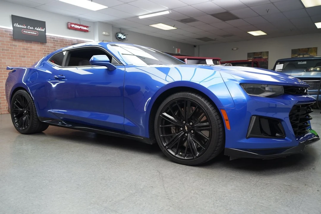 2017 Chevrolet - Image 13 of 31
