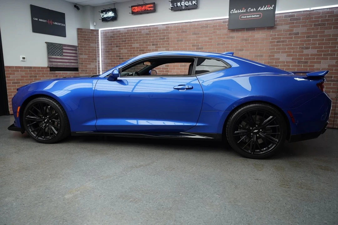2017 Chevrolet - Image 3 of 31