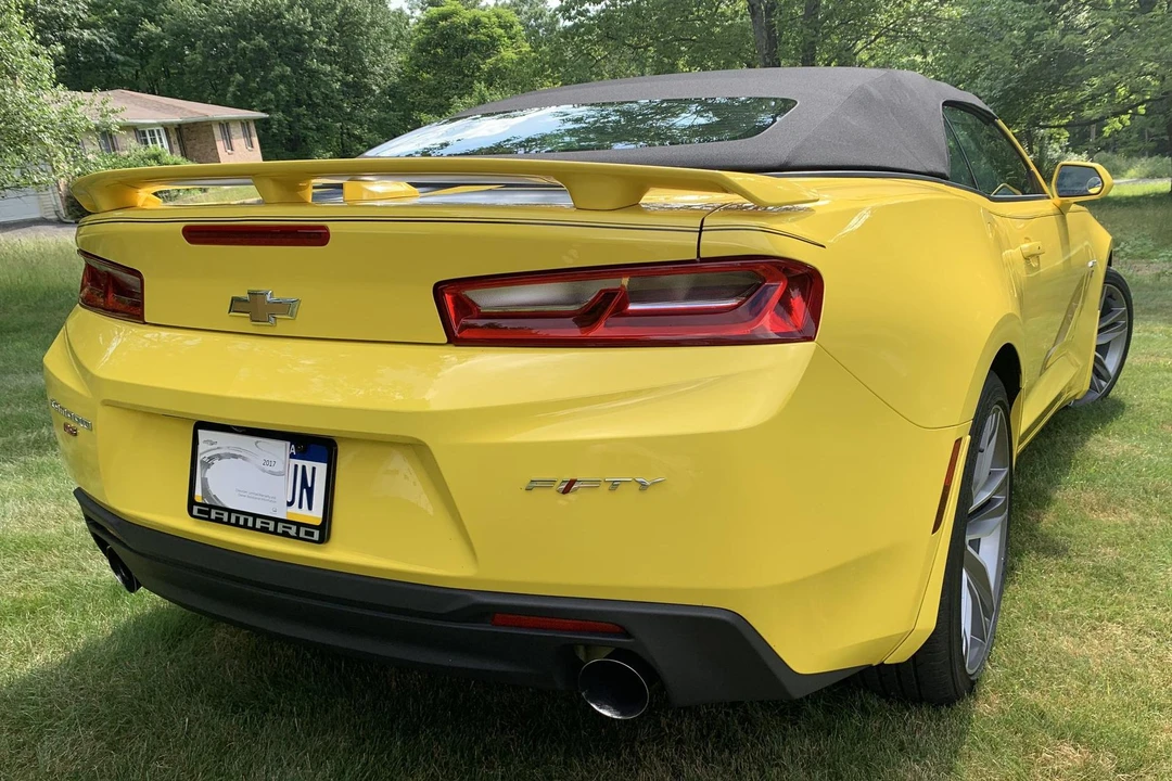 2017 Chevrolet Camaro 6th Gen - Image 4 of 31