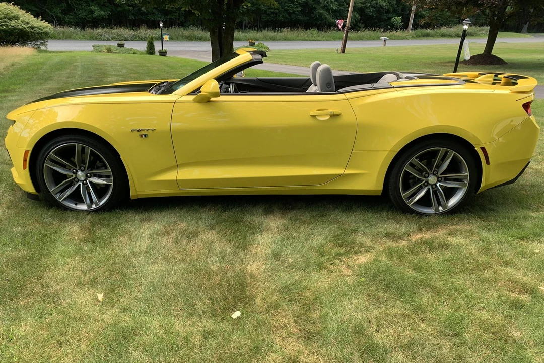 2017 Chevrolet Camaro 6th Gen - Image 3 of 31