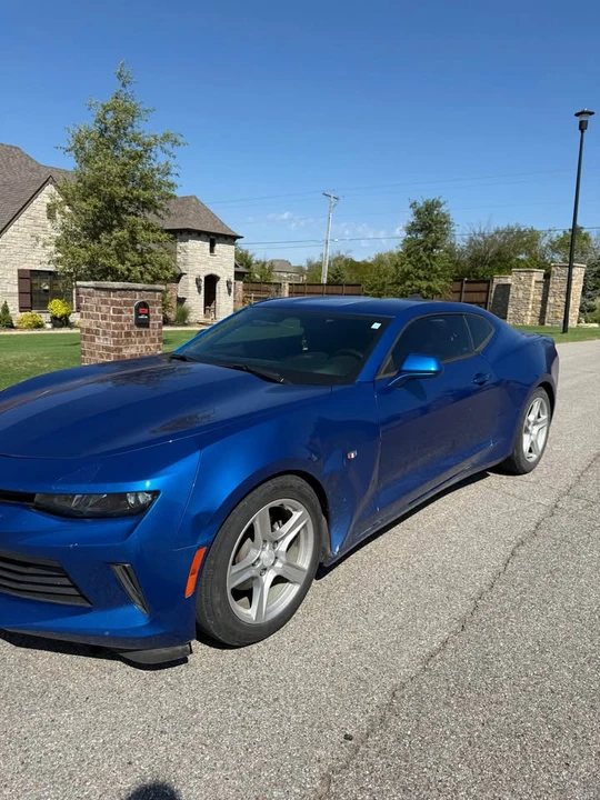 2017 Chevrolet Camaro 6th Gen - Image 2 of 2