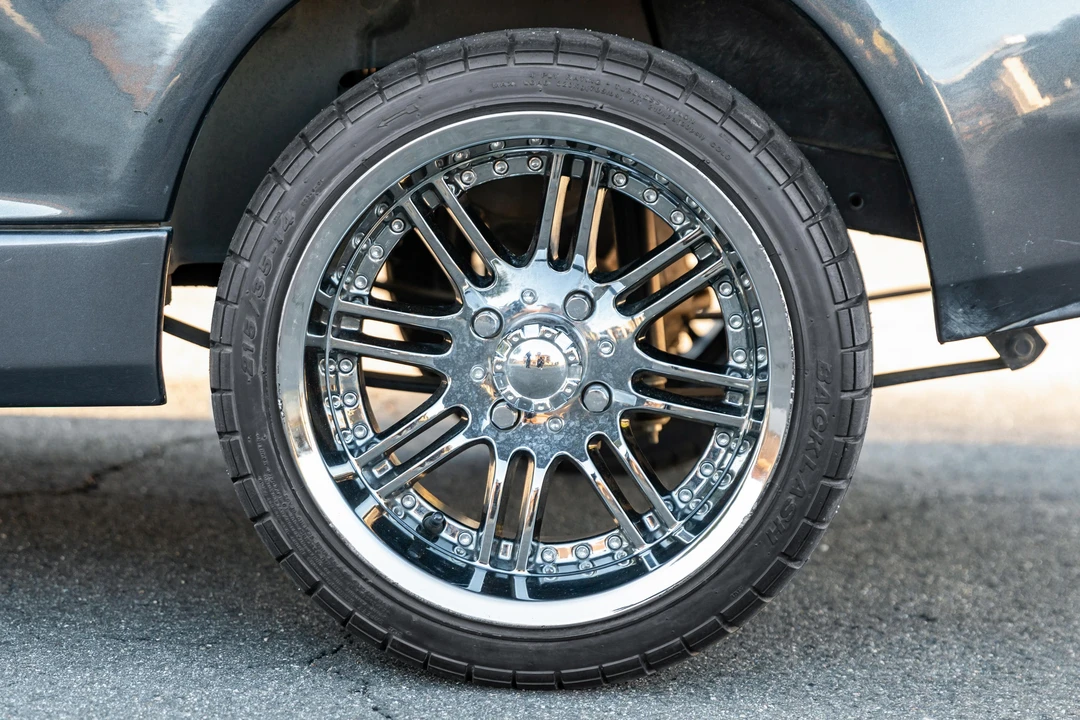 2017 Chevrolet Camaro 6th Gen - Image 27 of 31