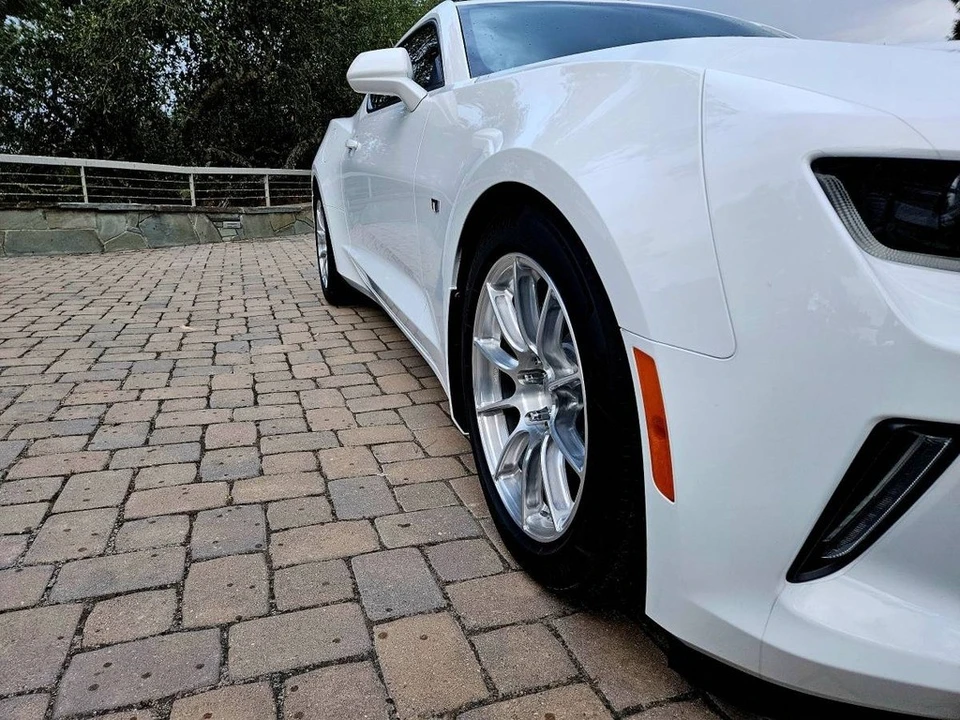 2017 Chevrolet Camaro 6th Gen - Image 11 of 12