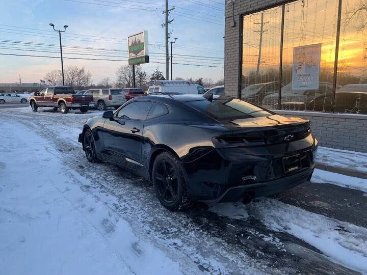 2017 Chevrolet Camaro 6th Gen - Image 5 of 12