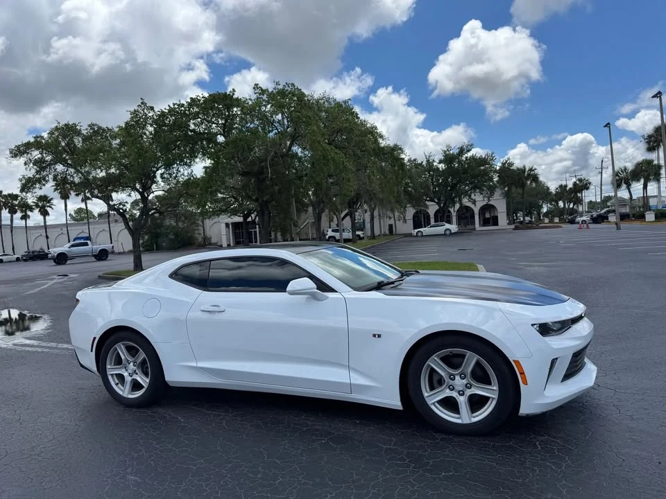 2017 Chevrolet Camaro 6th Gen - Image 4 of 15