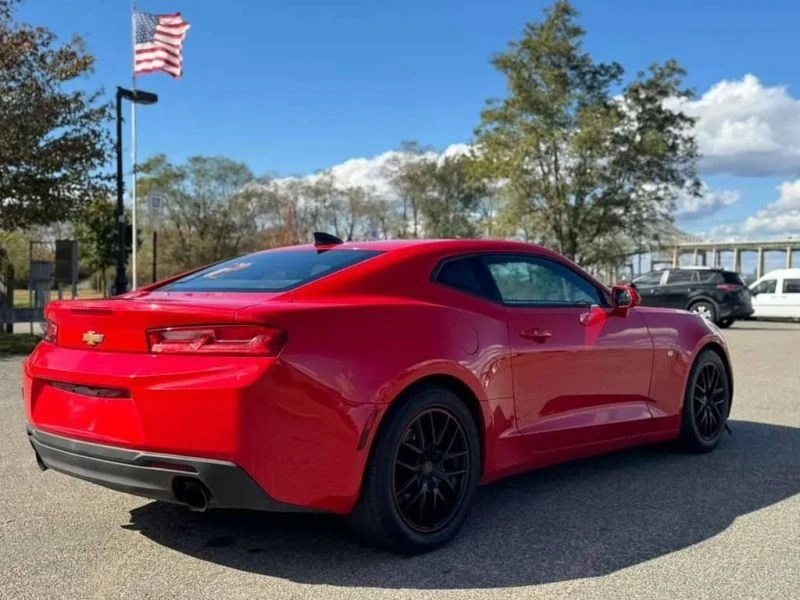 2017 Chevrolet Camaro 6th Gen - Image 6 of 12