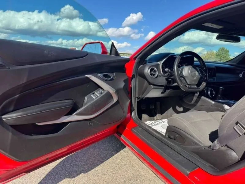 2017 Chevrolet Camaro 6th Gen - Image 10 of 12