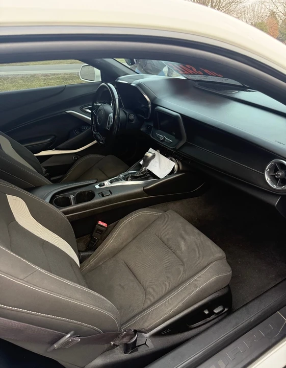 2017 Chevrolet Camaro 6th Gen - Image 4 of 5